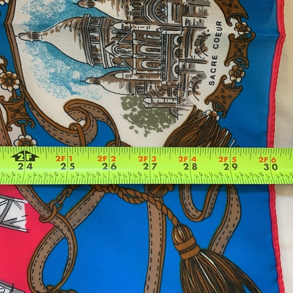 NEW!!! Square Woman Scarf of Paris Scenery - Picture 10 of 11